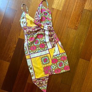 NEW Venus wrap dress size S